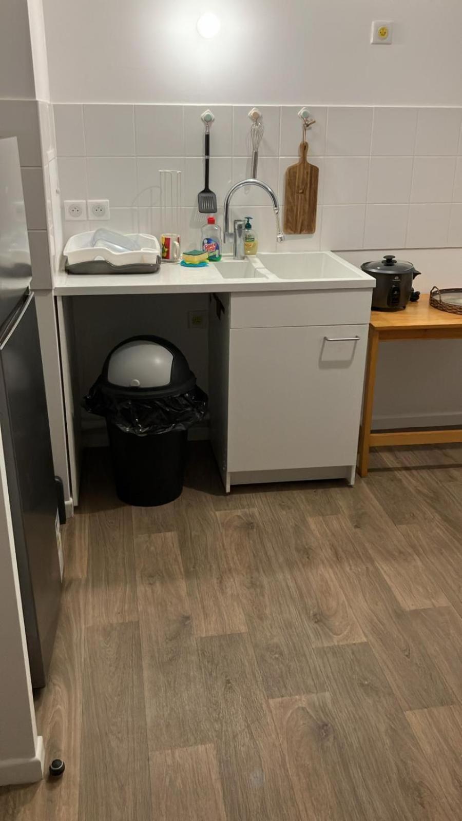 Bel Appartement Disponible 康弗兰斯·圣荷诺 外观 照片